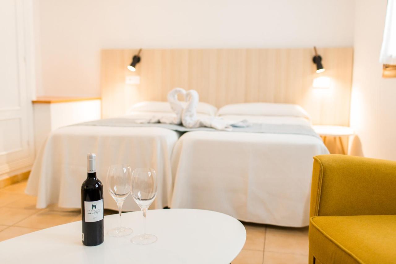 Sagitario Petit Ciutadella Hotel Ciutadella  Eksteriør billede